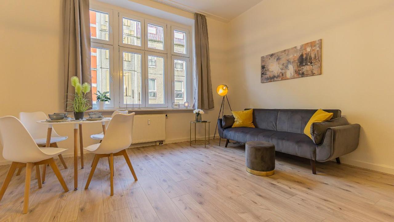Cityapartment - 53 M², 2 Zimmer, Zentral, Netflix, Kueche, Waschmaschine Cottbus Exterior foto
